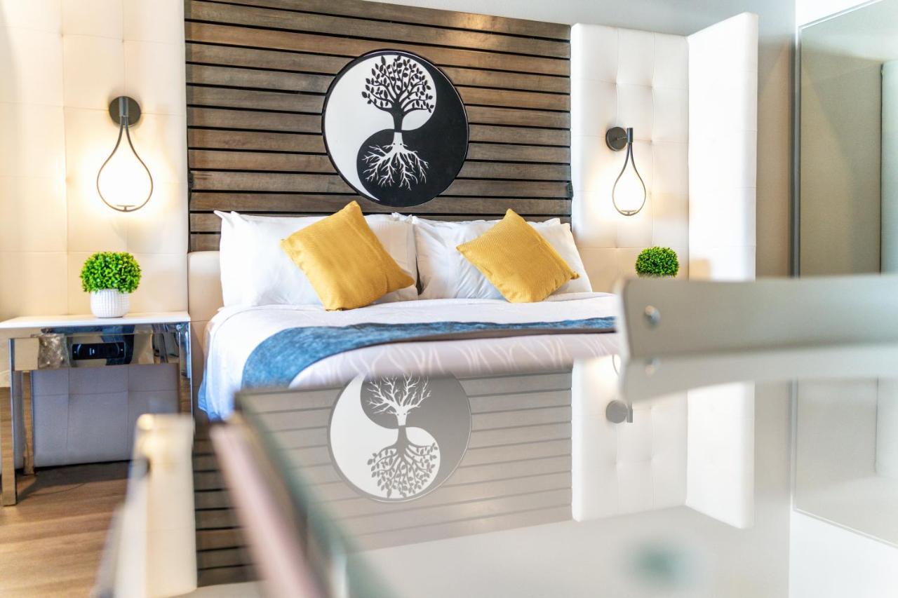 Aspire Inn Studios & Spas ベルフラワー エクステリア 写真