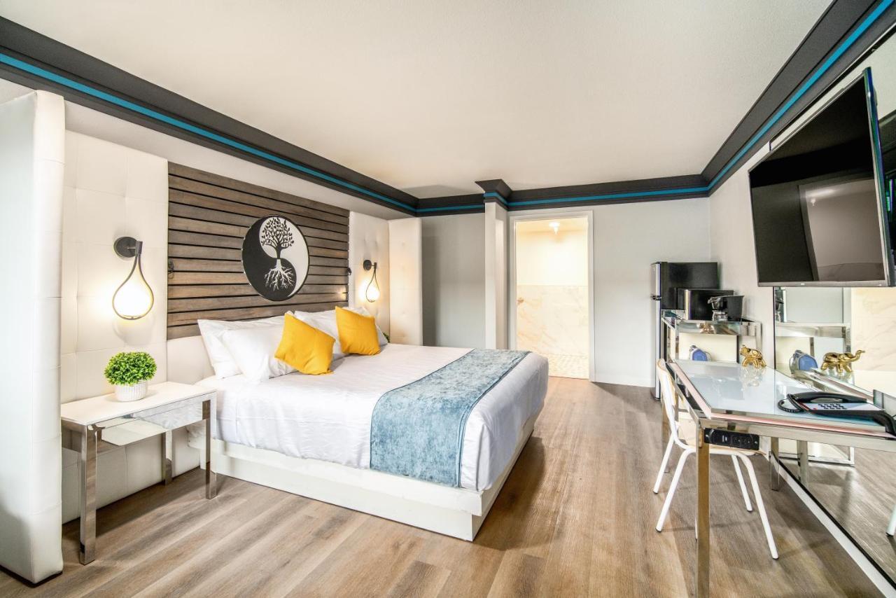 Aspire Inn Studios & Spas ベルフラワー エクステリア 写真