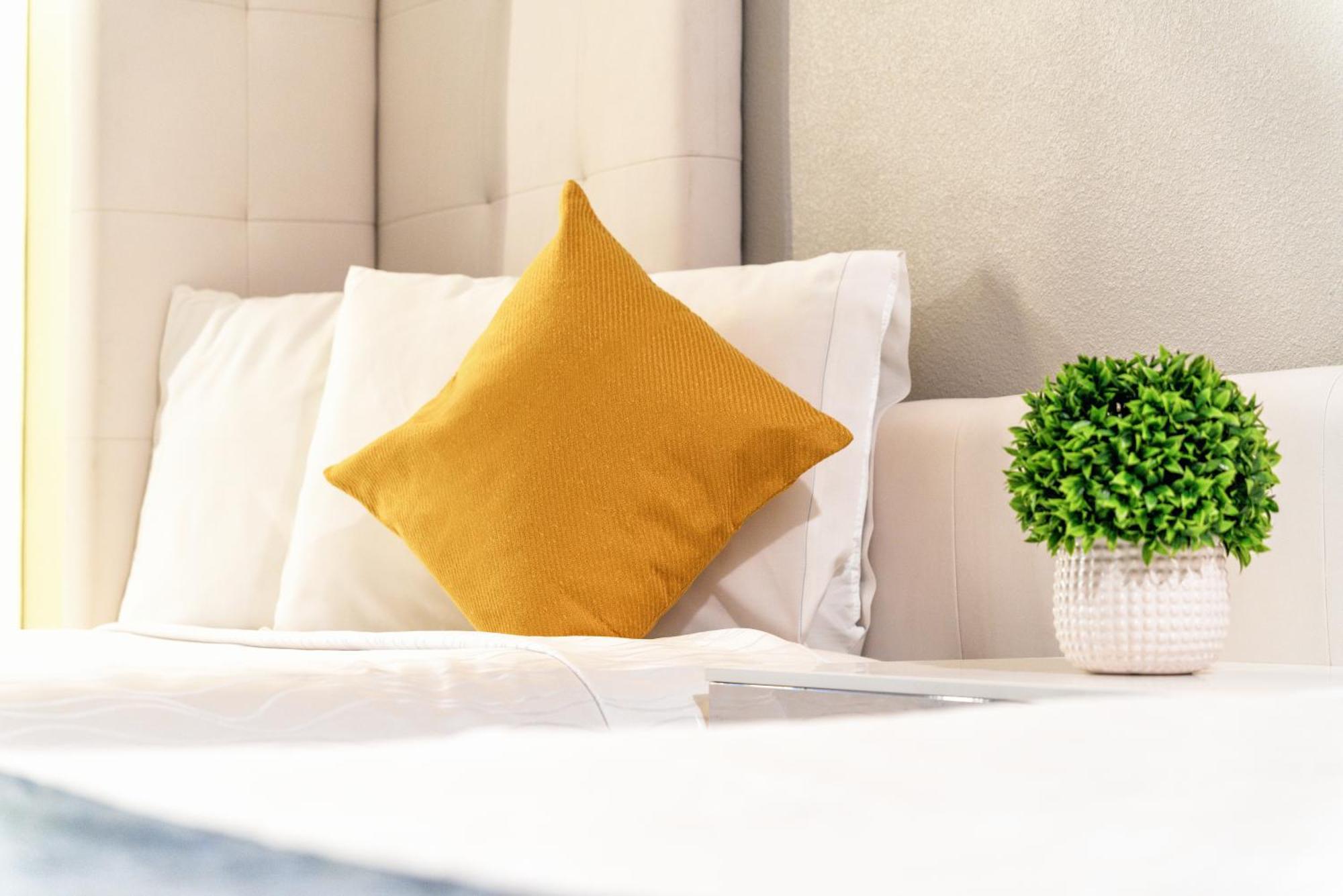 Aspire Inn Studios & Spas ベルフラワー エクステリア 写真